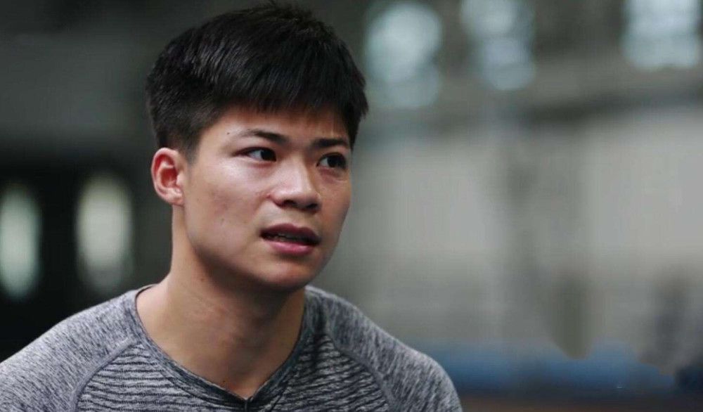 但他仍表示这是一部《虎胆龙威2》式的犯罪动作电影，一个普通人在极端的环境下打出了一条生路